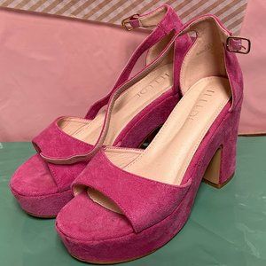 Women's Heels by Illude